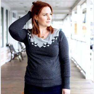 Merona Charcoal and Light Gray Knit Top size XL